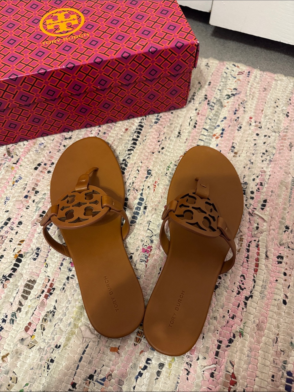 BRAND NEW* Tory Burch Miller Soft Sandal - Picture 2 of 4